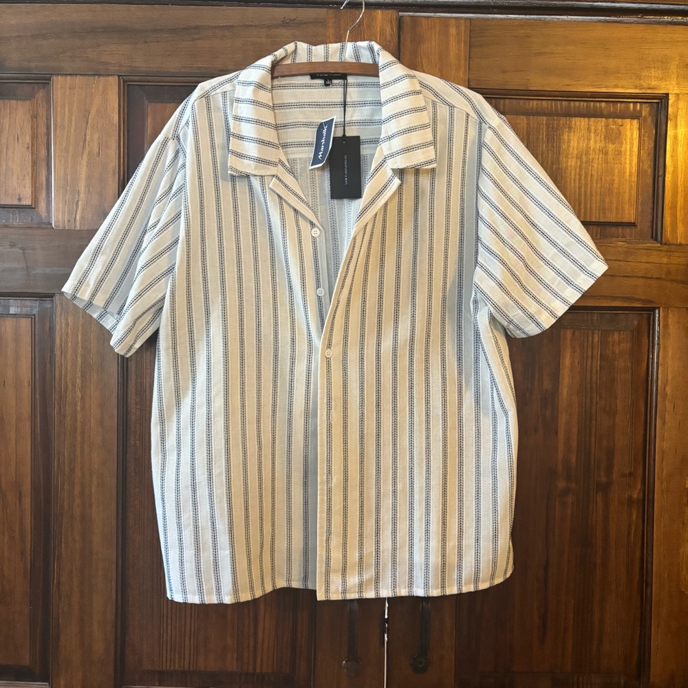 NWT Striped Button-Down Short Sleeve Shirt